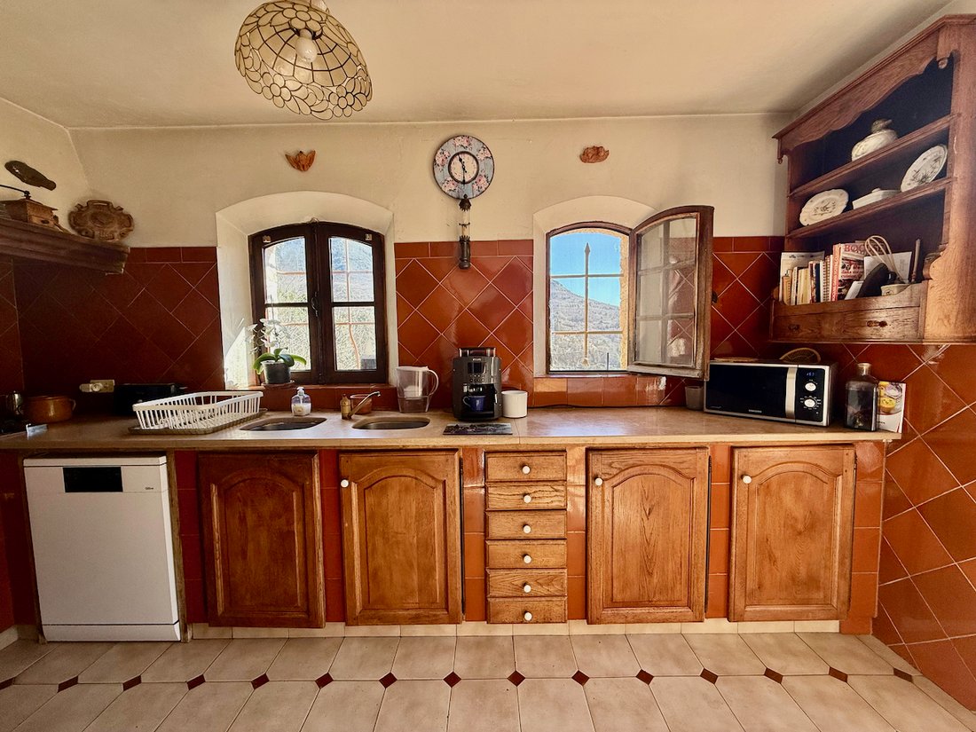Villa in Tourrettes-sur-Loup, Provence-Alpes-Côte d'Azur, France 4 - 16780451