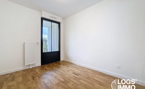 Splendid 19th Century Château, Renovated And Full Of Timeless Charm, Located Just Outside Bordeaux