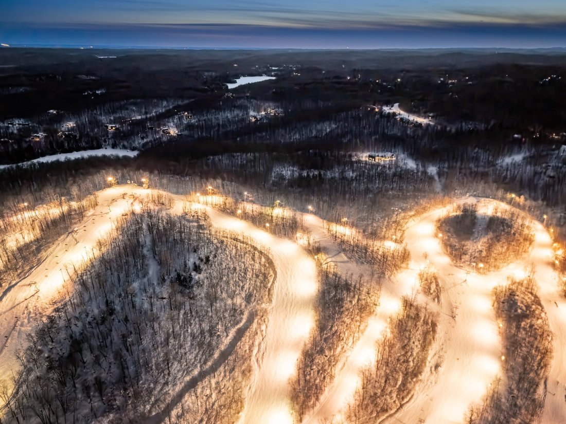 House in Morin-Heights, Quebec, Canada 3 - 16780423