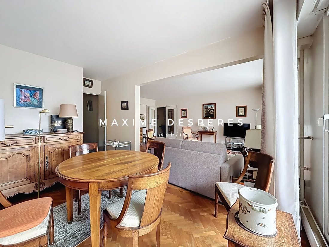 Apartment in Montreuil, Versailles, France 4 - 16779103