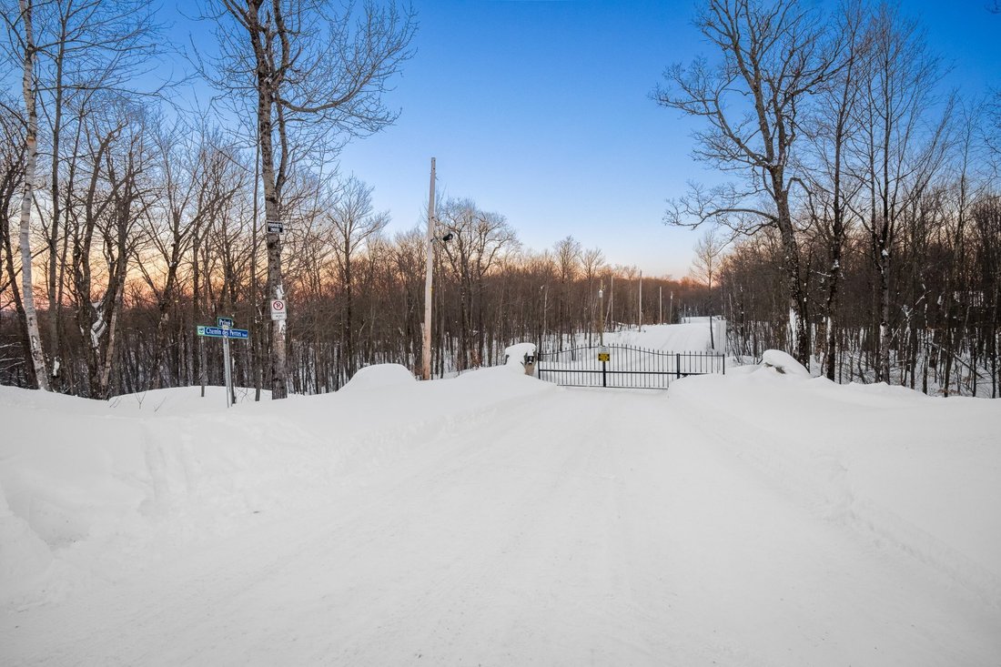 House in Morin-Heights, Quebec, Canada 5 - 16780423