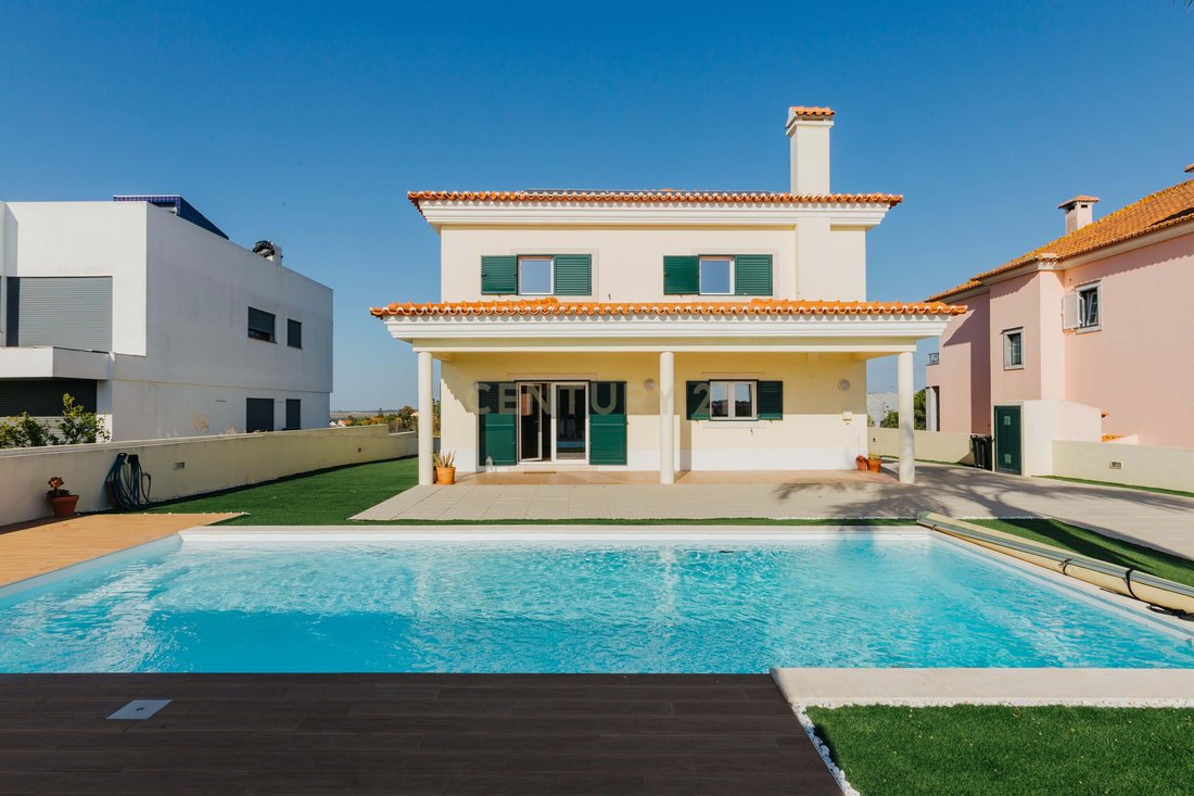 Villa in Alcochete, Setubal, Portugal 2 - 16781283