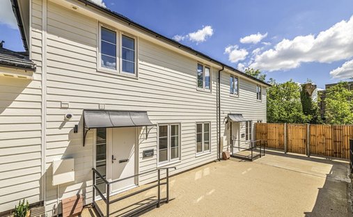 House in Barnet, England 1
