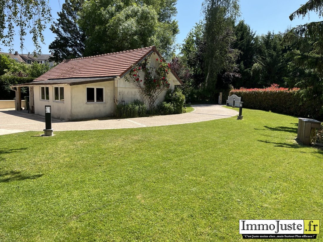 House in Rambouillet, Ile-de-France, France 2 - 16782236
