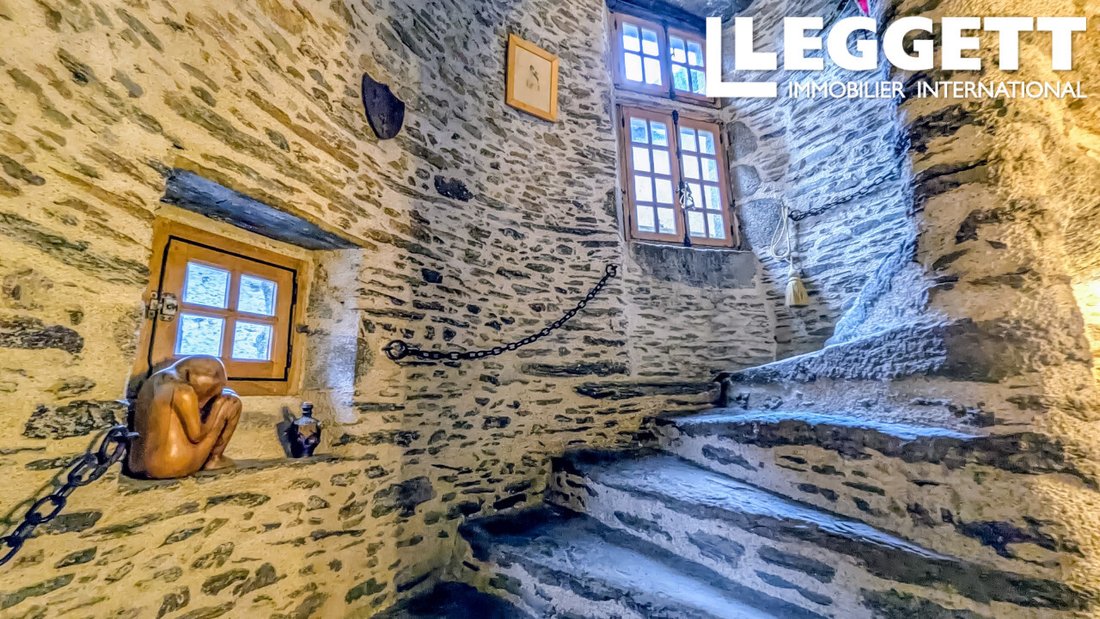 Castle in Ségur-le-Château, Nouvelle-Aquitaine, France 3 - 16758534