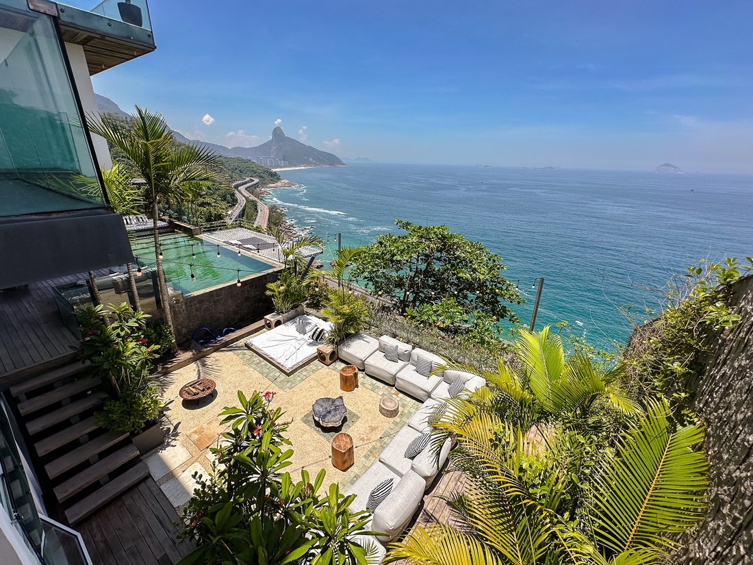 Villa in Rio de Janeiro, State of Rio de Janeiro, Brazil 2 - 16781088