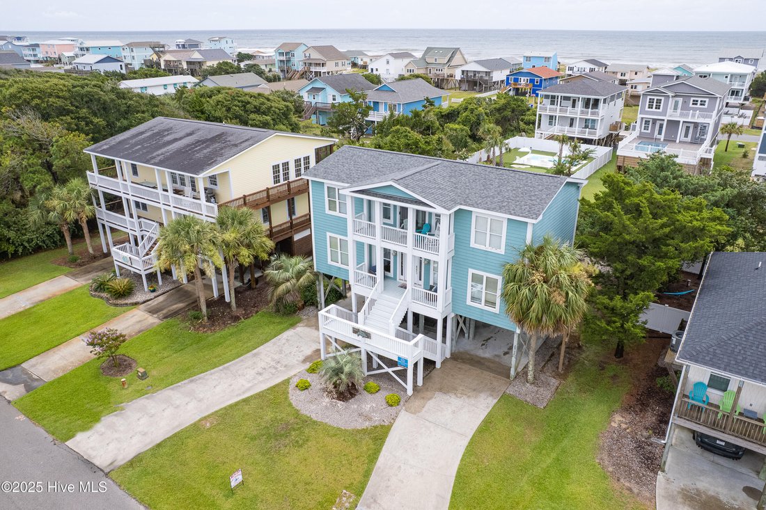 House in Oak Island, North Carolina, United States 4 - 16778342