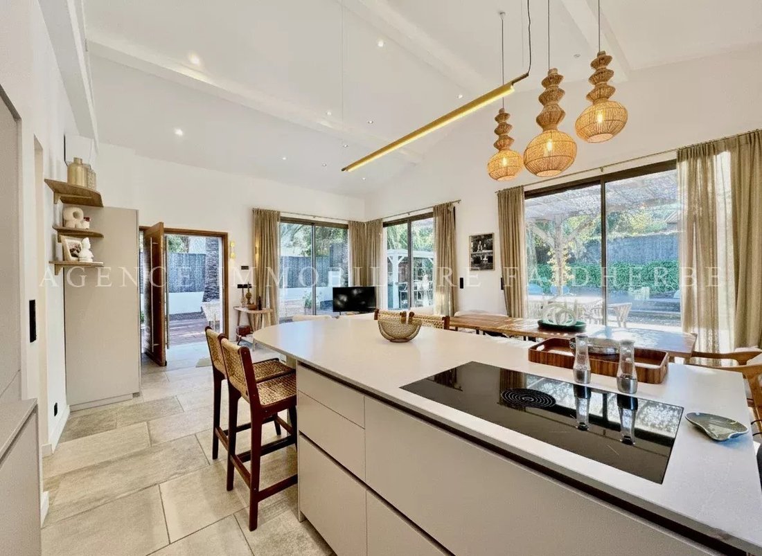 House in Zone Est Diffuse, Saint-Tropez, France 4 - 16779185