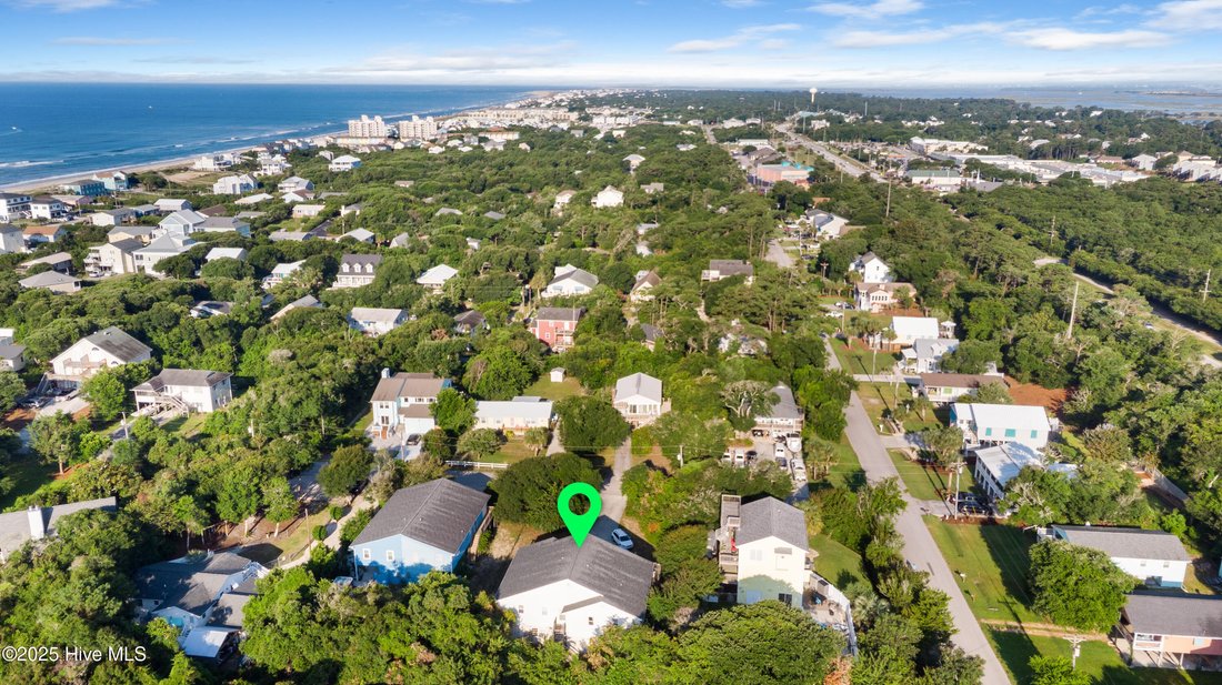 House in Emerald Isle, North Carolina, United States 3 - 16777314