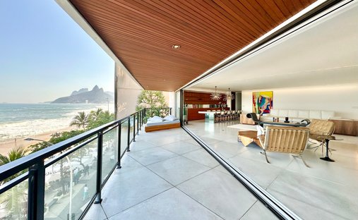 Condo in Rio de Janeiro, State of Rio de Janeiro, Brazil 1