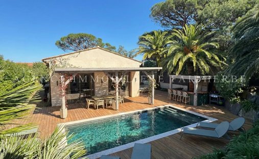 Maison à Zone Est Diffuse, Saint-Tropez, France 1