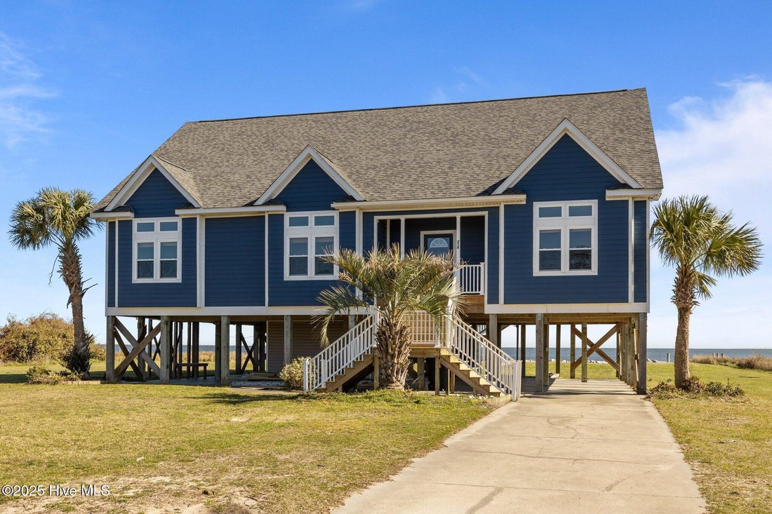 House in Sealevel, North Carolina, United States 1 - 16777878