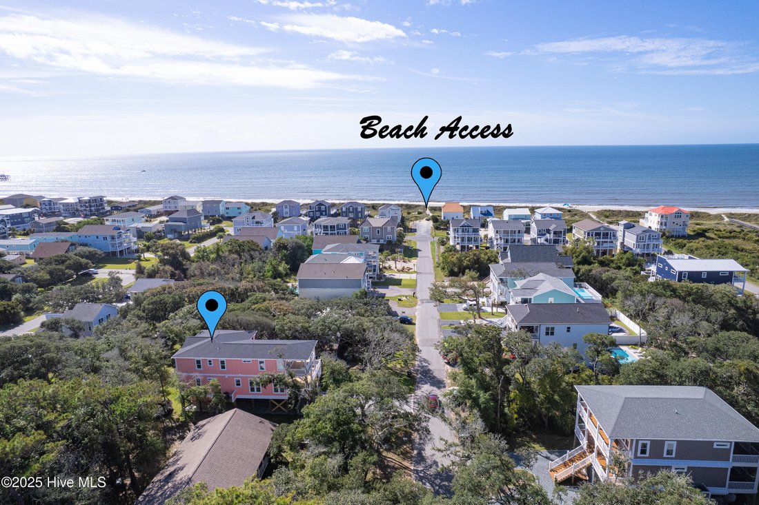 House in Oak Island, North Carolina, United States 3 - 16777500