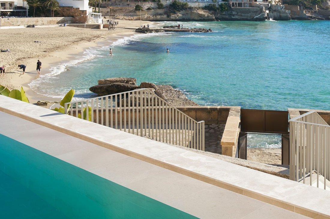 Gallery image with a fresh perspective