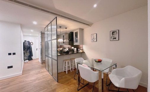 Apartment in Tower Hill, Tower Hamlets, England 1