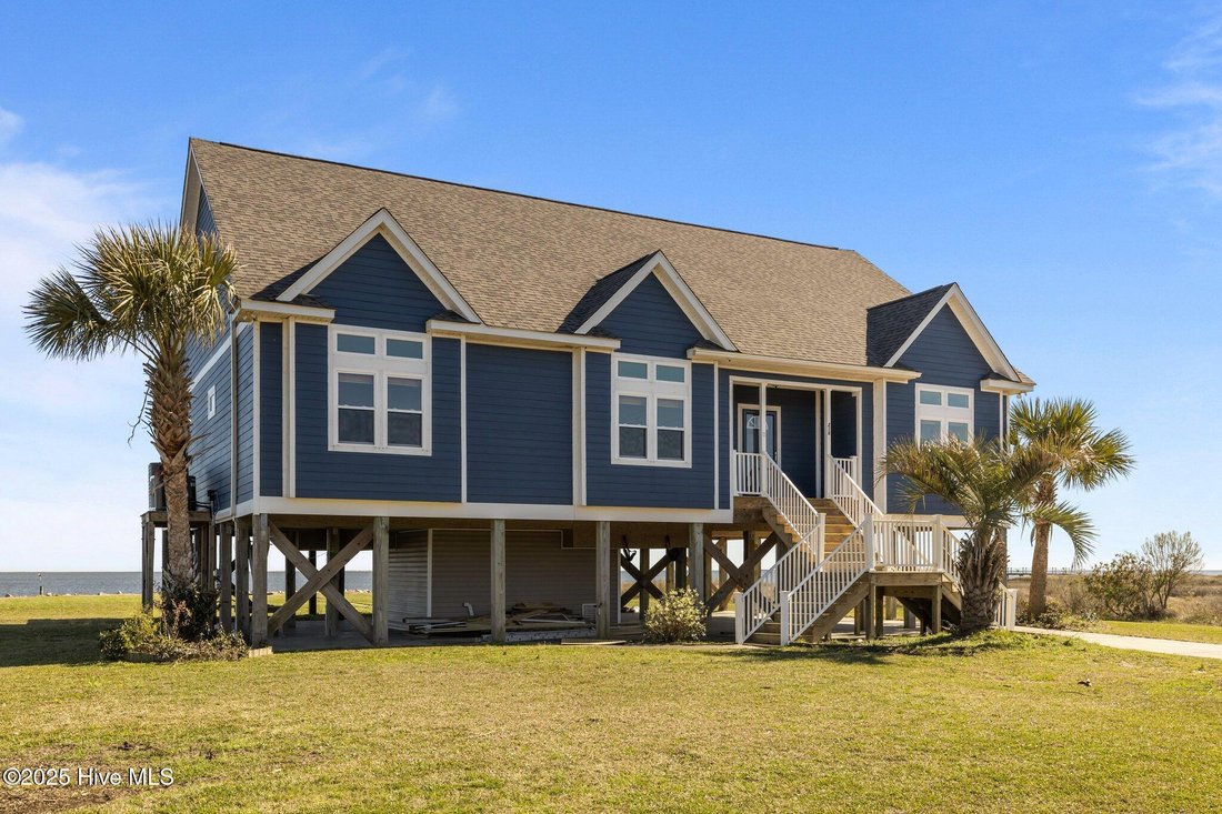 House in Sealevel, North Carolina, United States 2 - 16777878