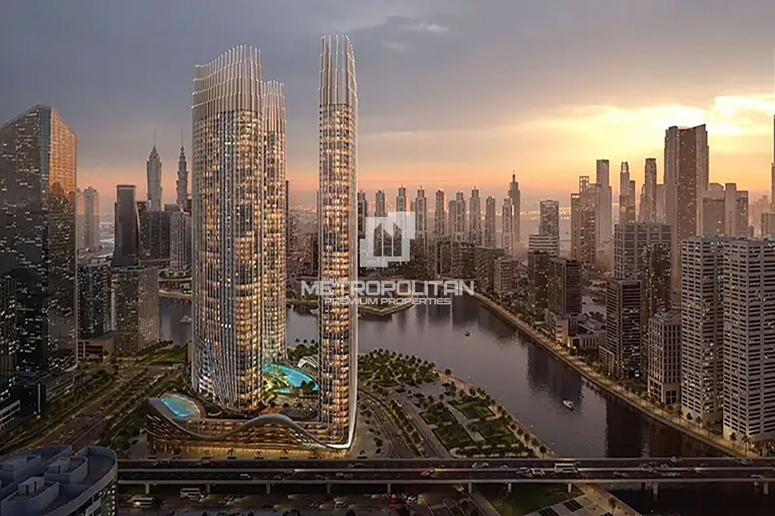Business Bay, Dubai, United Arab Emirates 3 - 16779620