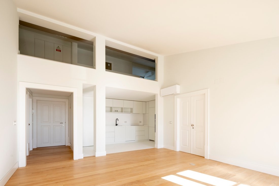 Condo in Misericordia, Lisbon, Portugal 3 - 16781032