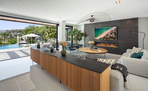 Villa in Nueva Andalucía, Marbella, Spanien 1