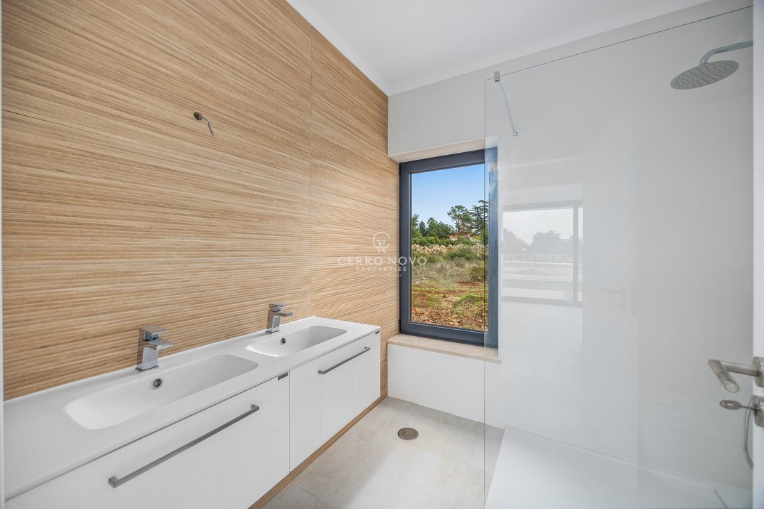 Villa in Lagoa e Carvoeiro, Algarve, Portugal 5 - 16779773
