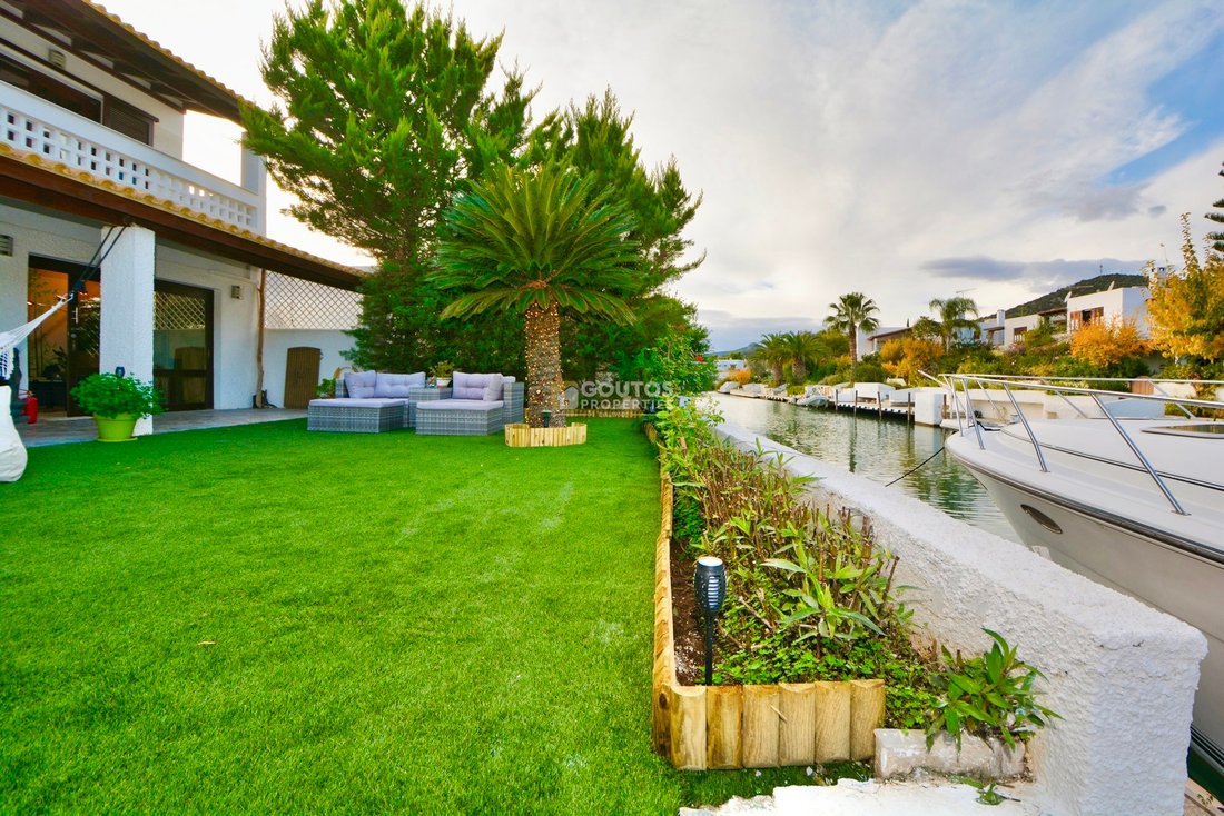 Apartment in Koinotita Thermisias, Ermioni, Greece 2 - 16782346