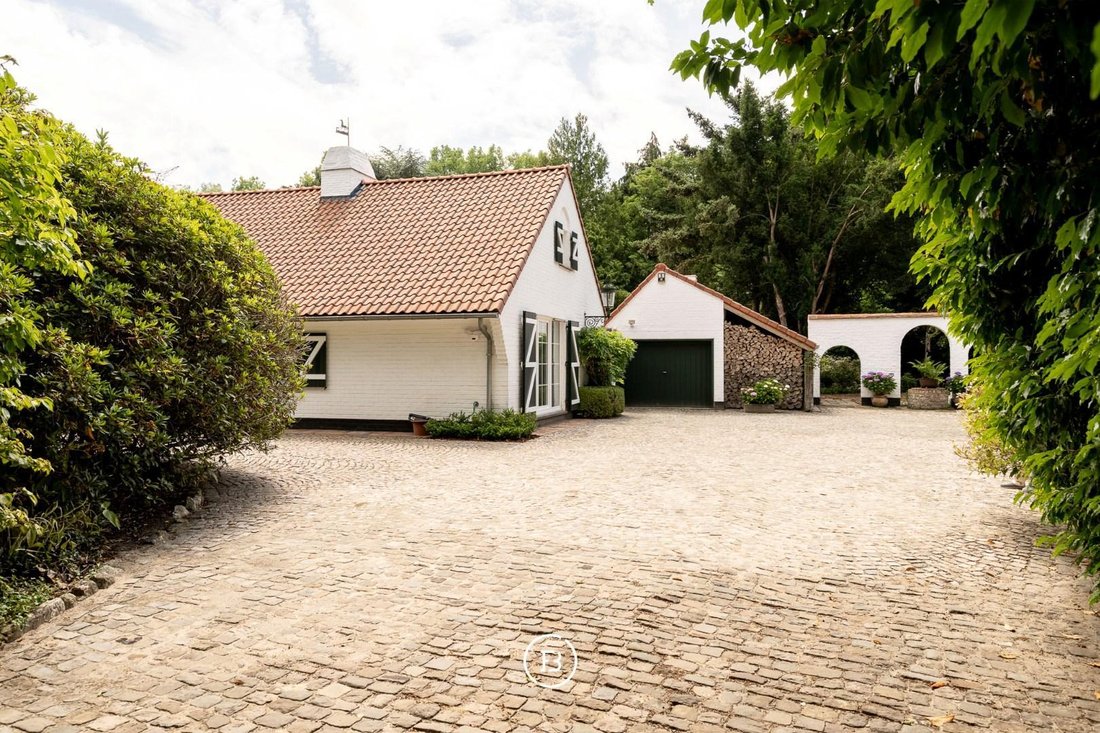 House in Jabbeke, Flanders, Belgium 5 - 16777215