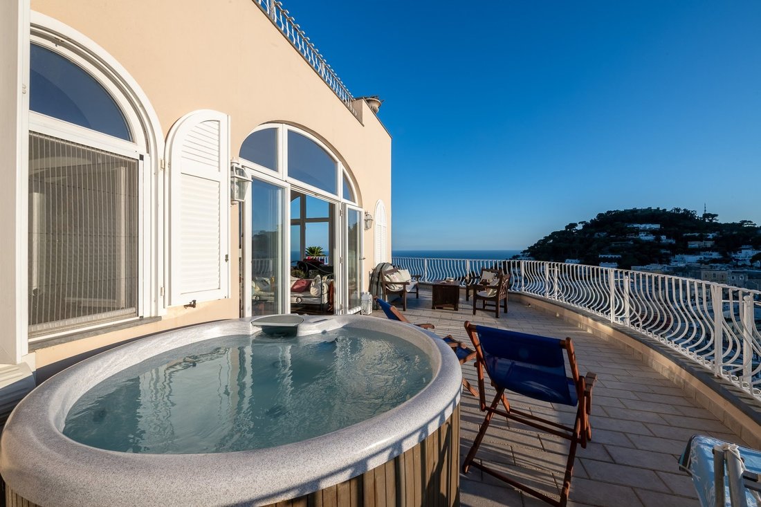 Breathtaking View Luxury 1-bedroom apartment with AC in lovely ... - Stayz