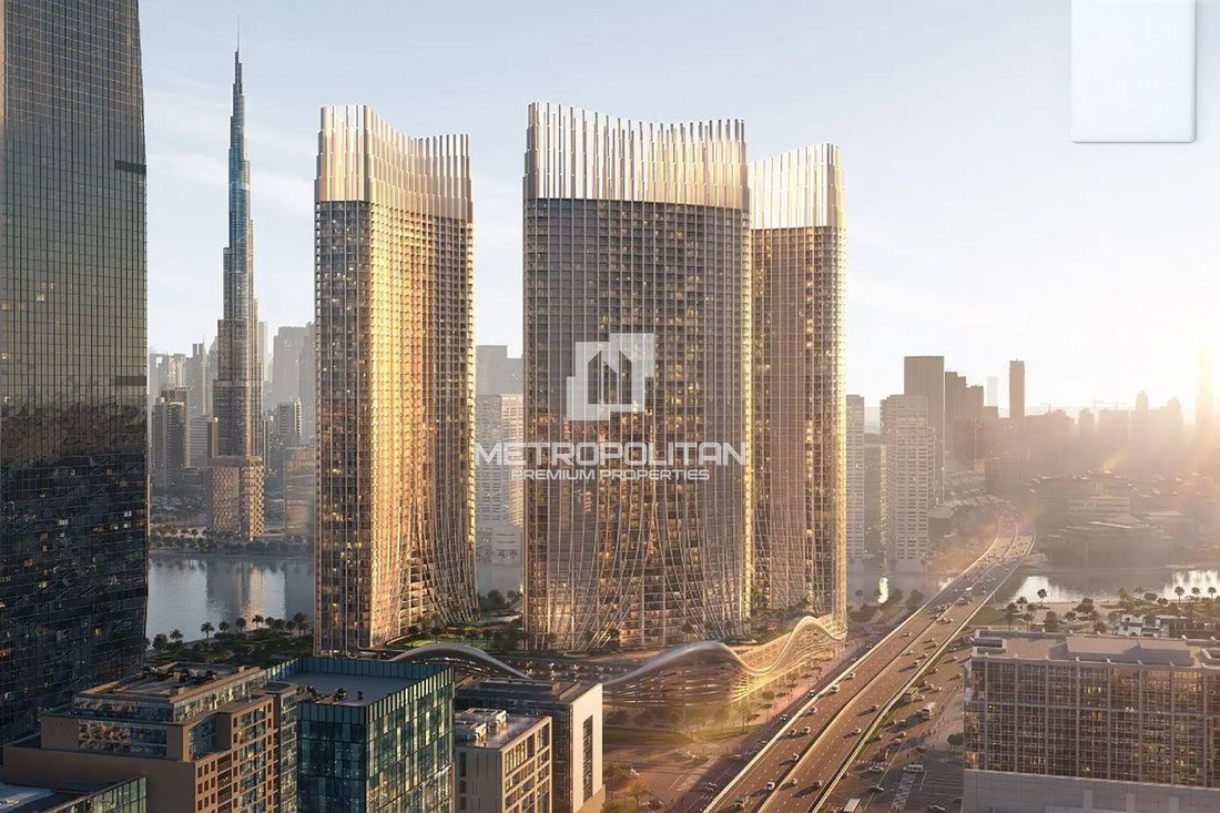Business Bay, Dubai, United Arab Emirates 4 - 16779620