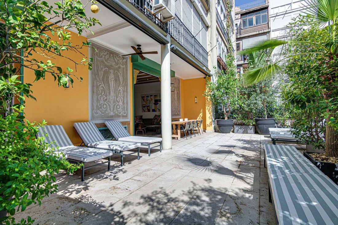 Apartment in Eixample, Barcelona, Spain 1 - 16781374