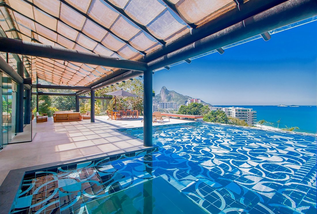 Villa in Rio de Janeiro, State of Rio de Janeiro, Brazil 2 - 16781097