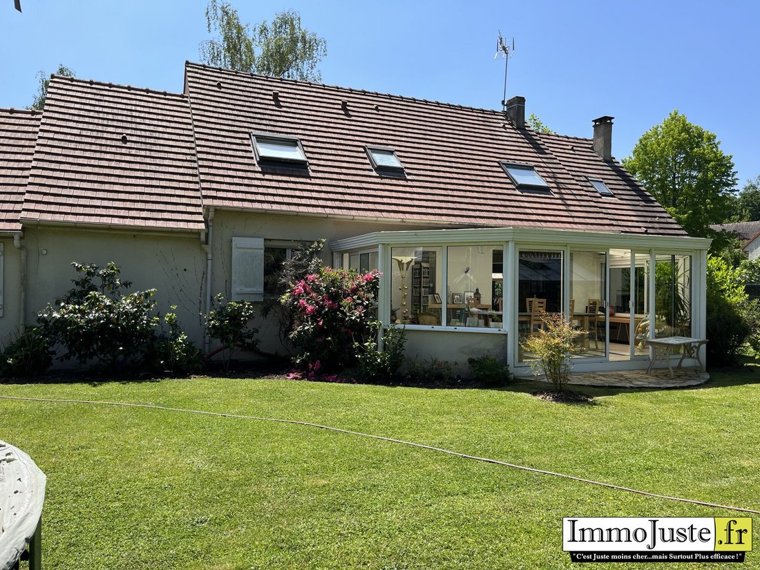House in Rambouillet, Ile-de-France, France 3 - 16782236