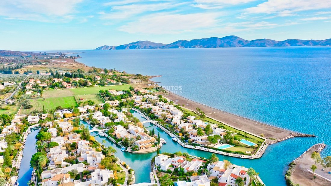 Apartment in Koinotita Thermisias, Ermioni, Greece 5 - 16782346