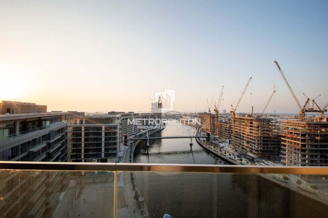 Apartment in Al Wasl, Dubai, United Arab Emirates 1 - 16779649