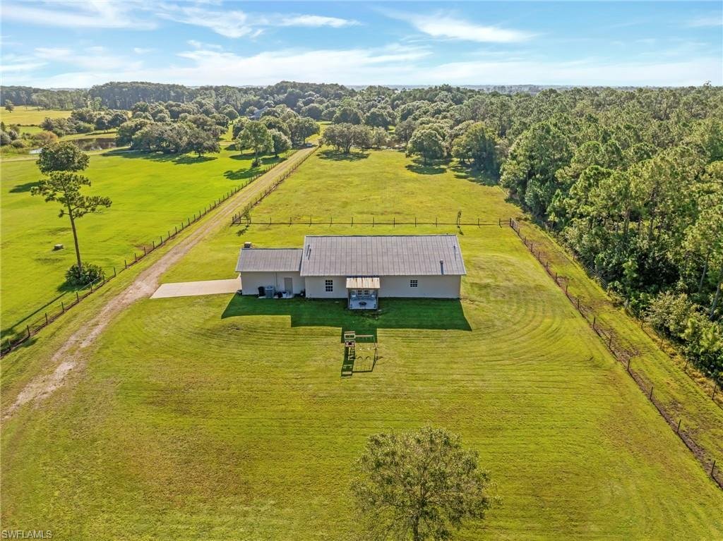 House in LABELLE, Florida, United States 3 - 16577014