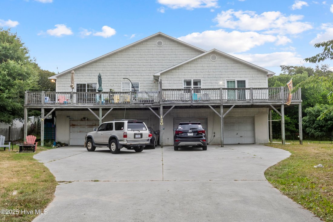 House in Emerald Isle, North Carolina, United States 4 - 16777314