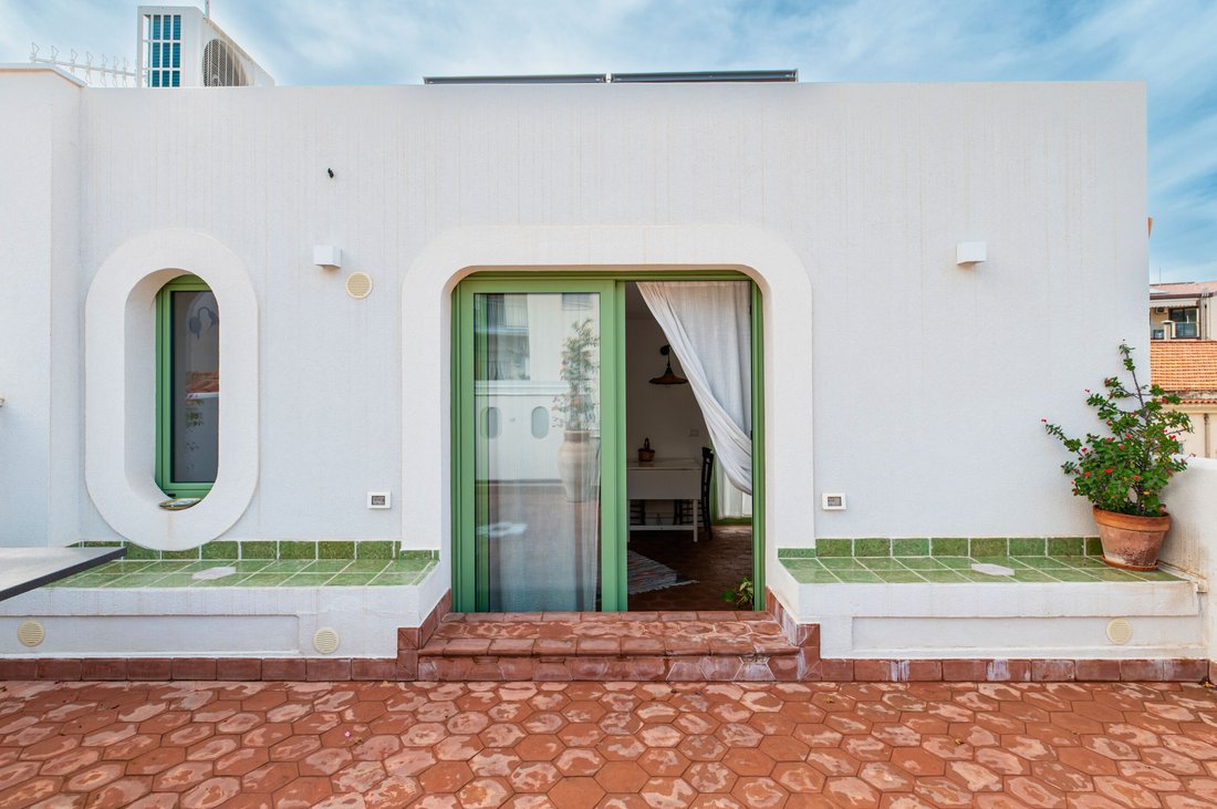 House in Capo d'Orlando, Sicily, Italy 4 - 16783359