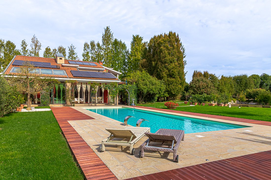 Villa à Due Carrare, Vénétie, Italie 2 - 16783232
