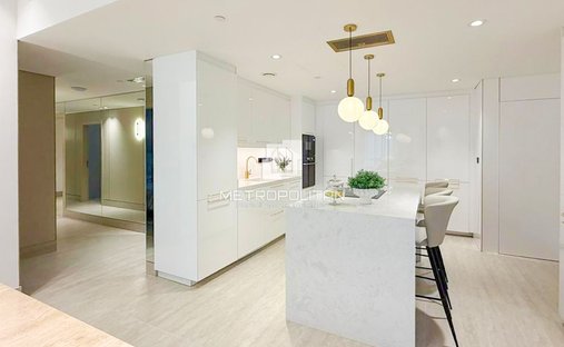 Apartment in Jumeirah Beach Residence, Dubai, United Arab Emirates 1