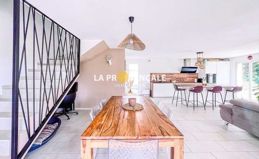 Villa a Greasque, Provenza-Alpi-Costa Azzurra, Francia 1