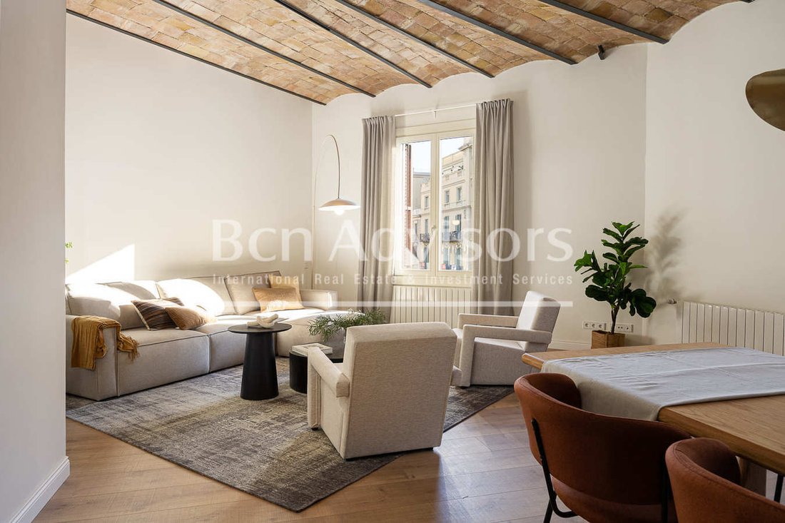 Apartment in Eixample, Barcelona, Spain 2 - 15876833