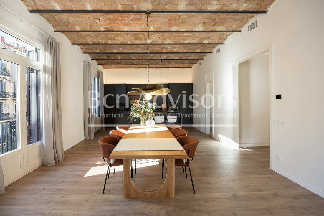 Apartment in Eixample, Barcelona, Spain 5 - 15876833
