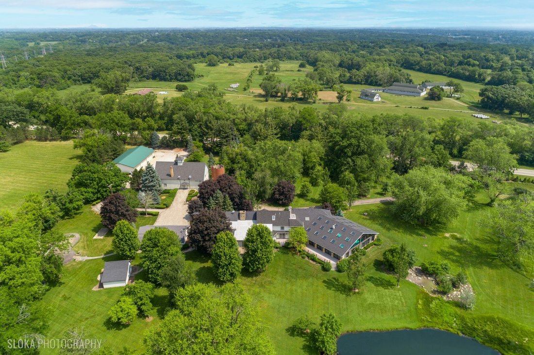 House in Barrington Hills, Illinois, United States 2 - 16783235