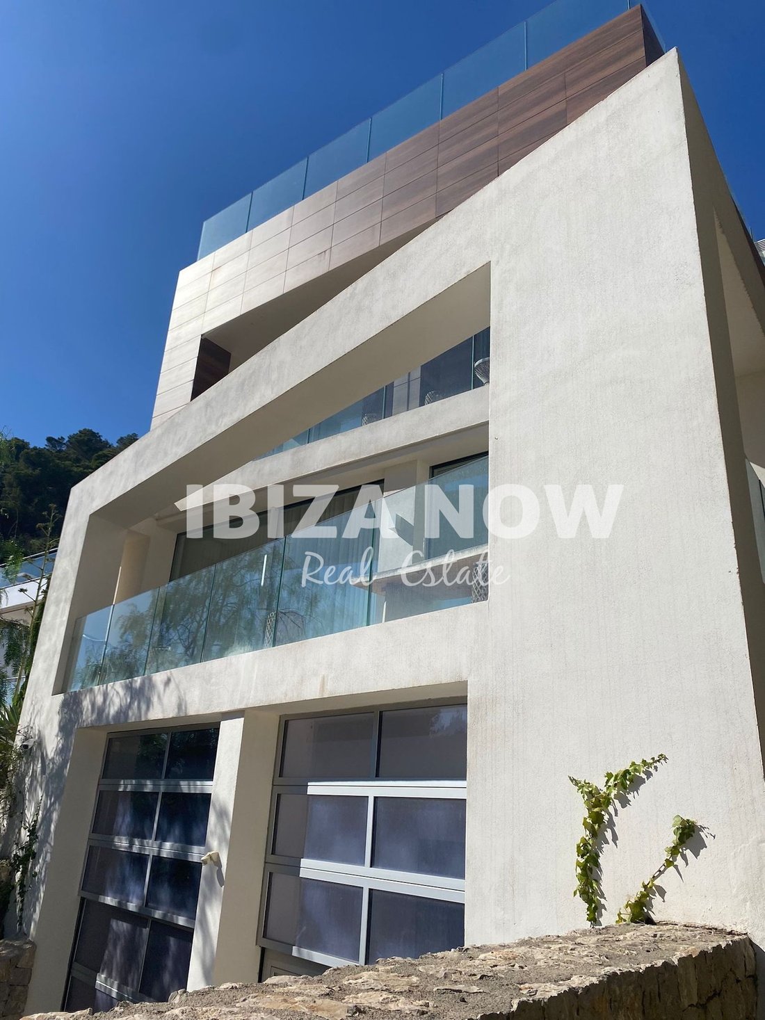 Villa in Cala Llonga, Ibiza, Santa Eularia des Riu, Balearic Islands 1 - 16783876