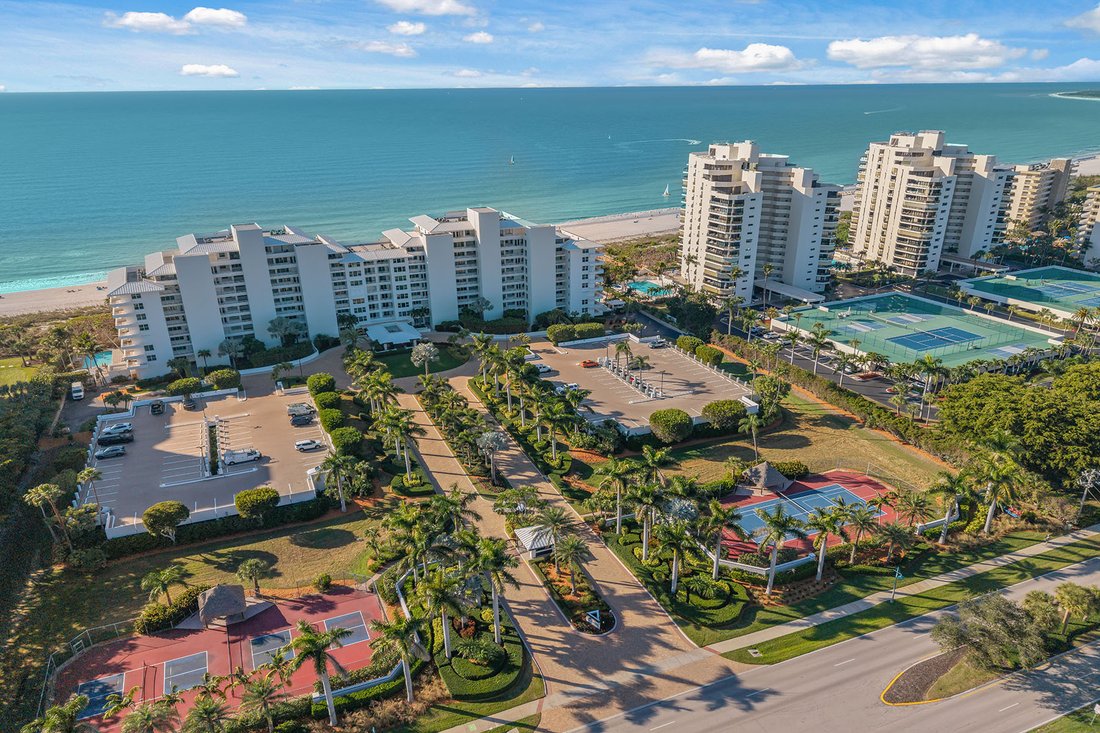 Condo in Marco Island, Florida, United States 1 - 16784157