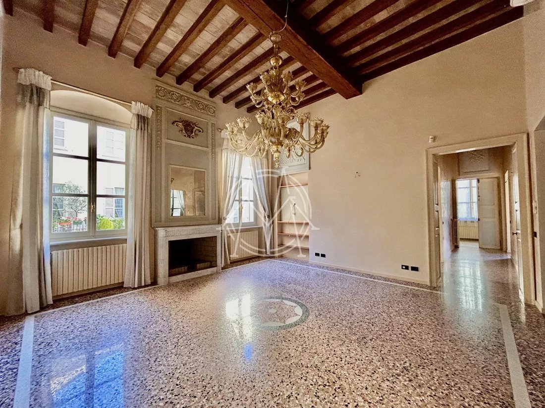 Apartment in Center, Parma, Emilia-Romagna 1 - 16784515