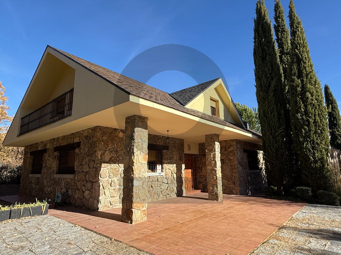 House in Navacerrada, Comunidad de Madrid, Spain 3 - 16752779