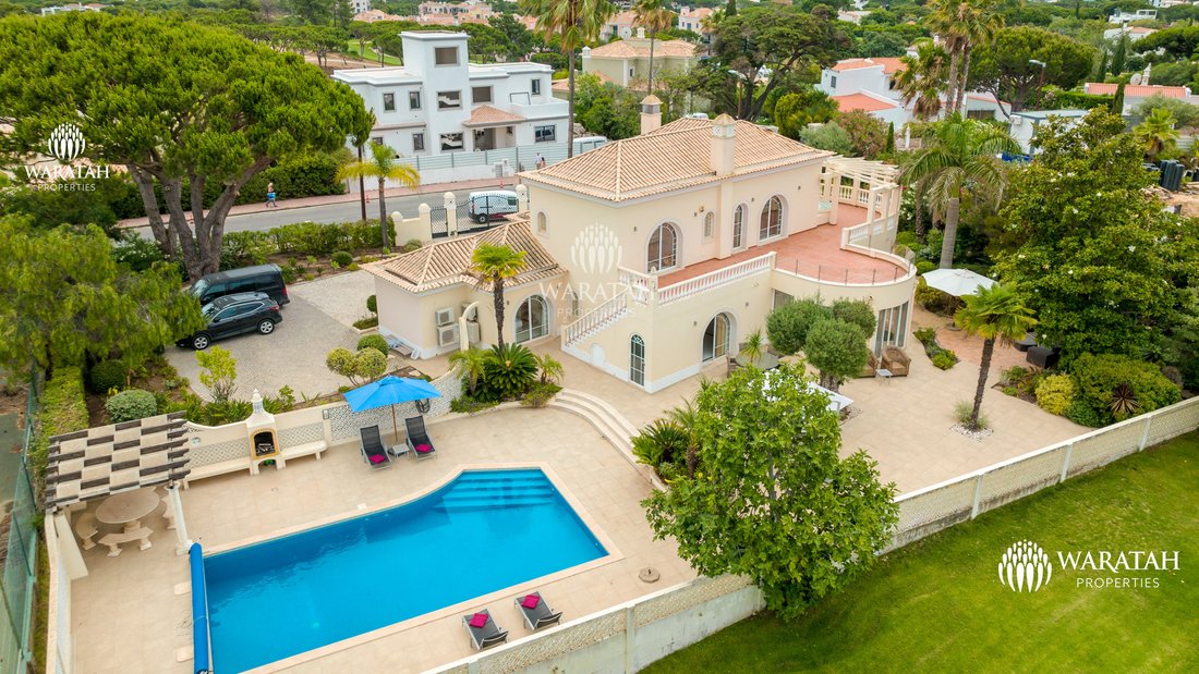 Villa in Vale do Lobo, Almancil, Portugal 3 - 16784916