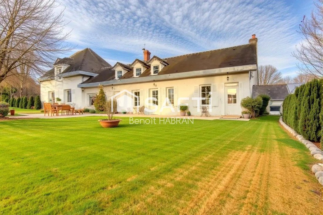 House in Orgerus, Ile-de-France, France 1 - 16786011