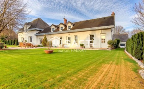 House in Orgerus, Ile-de-France, France 1