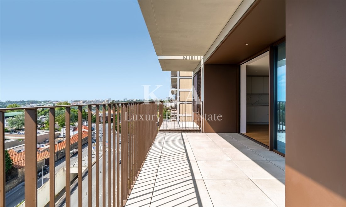 Apartment in Santa Marinha e Sao Pedro da Afurada, Porto District, Portugal 4 - 16784615